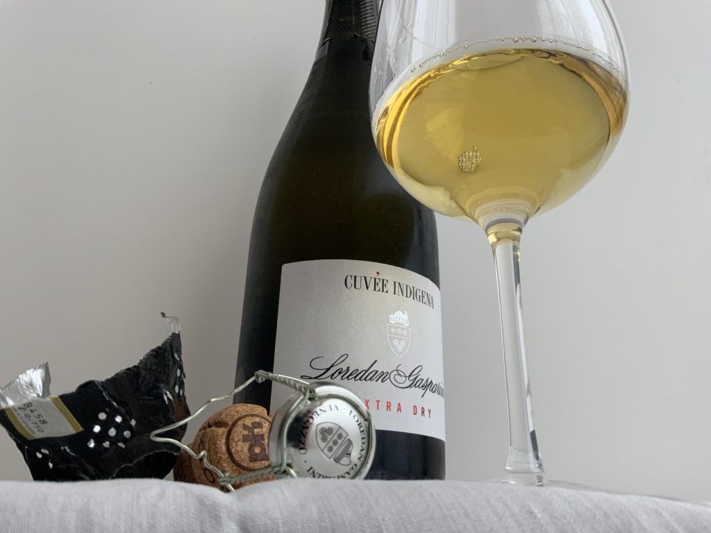 Cuvée Indigena, perlate évanescent et couleur jaune or