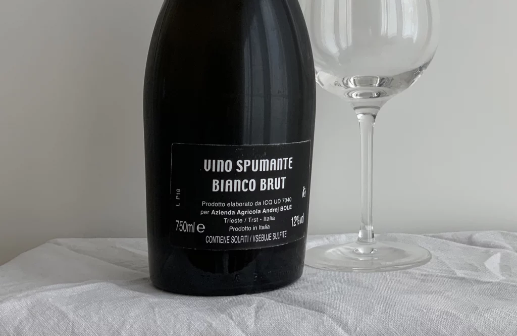 Contre-étiquette de la bouteille de Brut Pro Bole Piščanci en dégustation